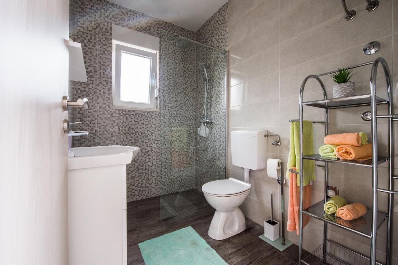 Apartmani Brdar Podstrana Luaran gambar