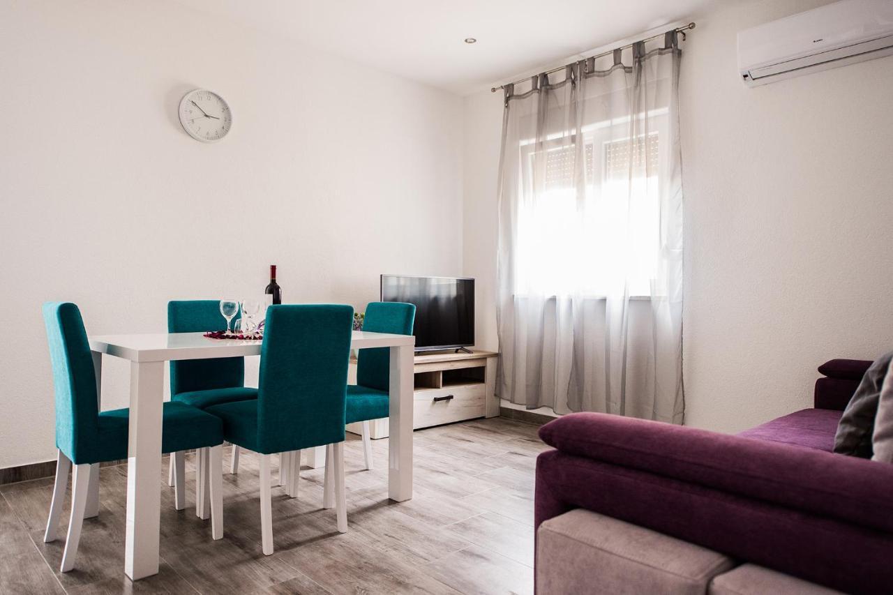 Apartmani Brdar Podstrana Luaran gambar