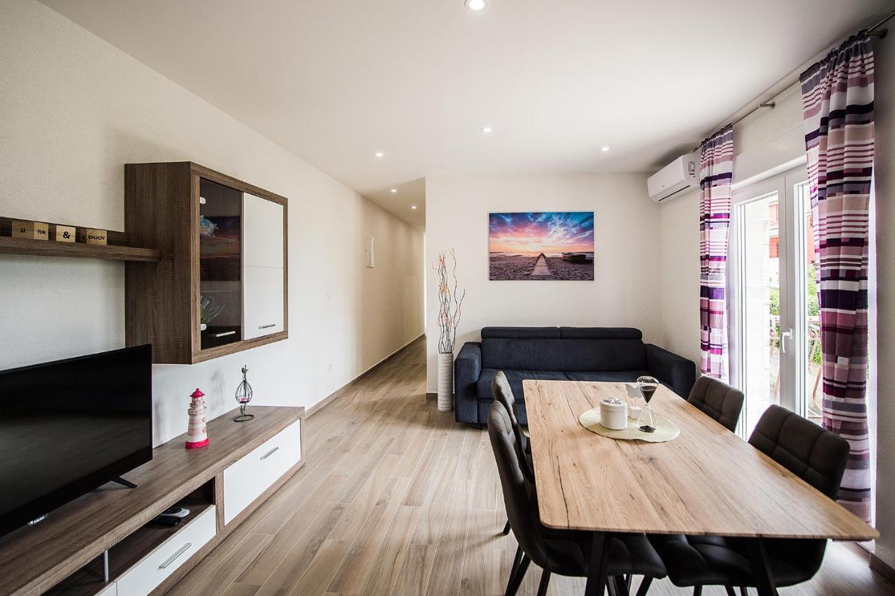 Apartmani Brdar Podstrana Luaran gambar