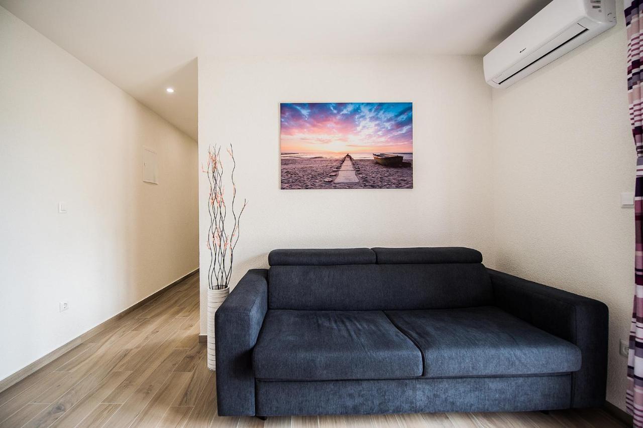 Apartmani Brdar Podstrana Luaran gambar