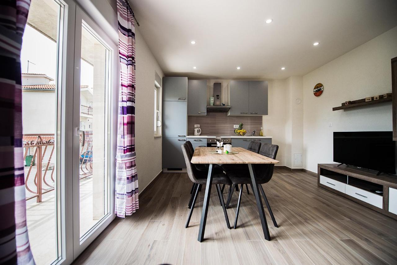 Apartmani Brdar Podstrana Luaran gambar