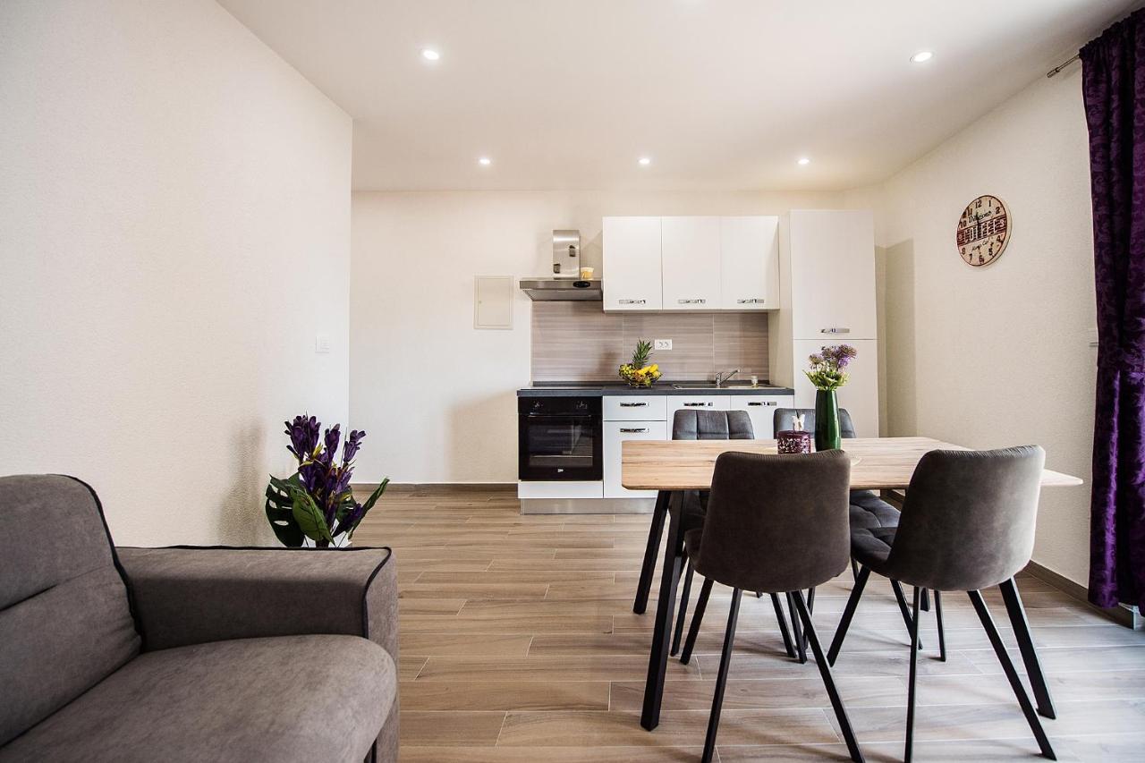Apartmani Brdar Podstrana Luaran gambar